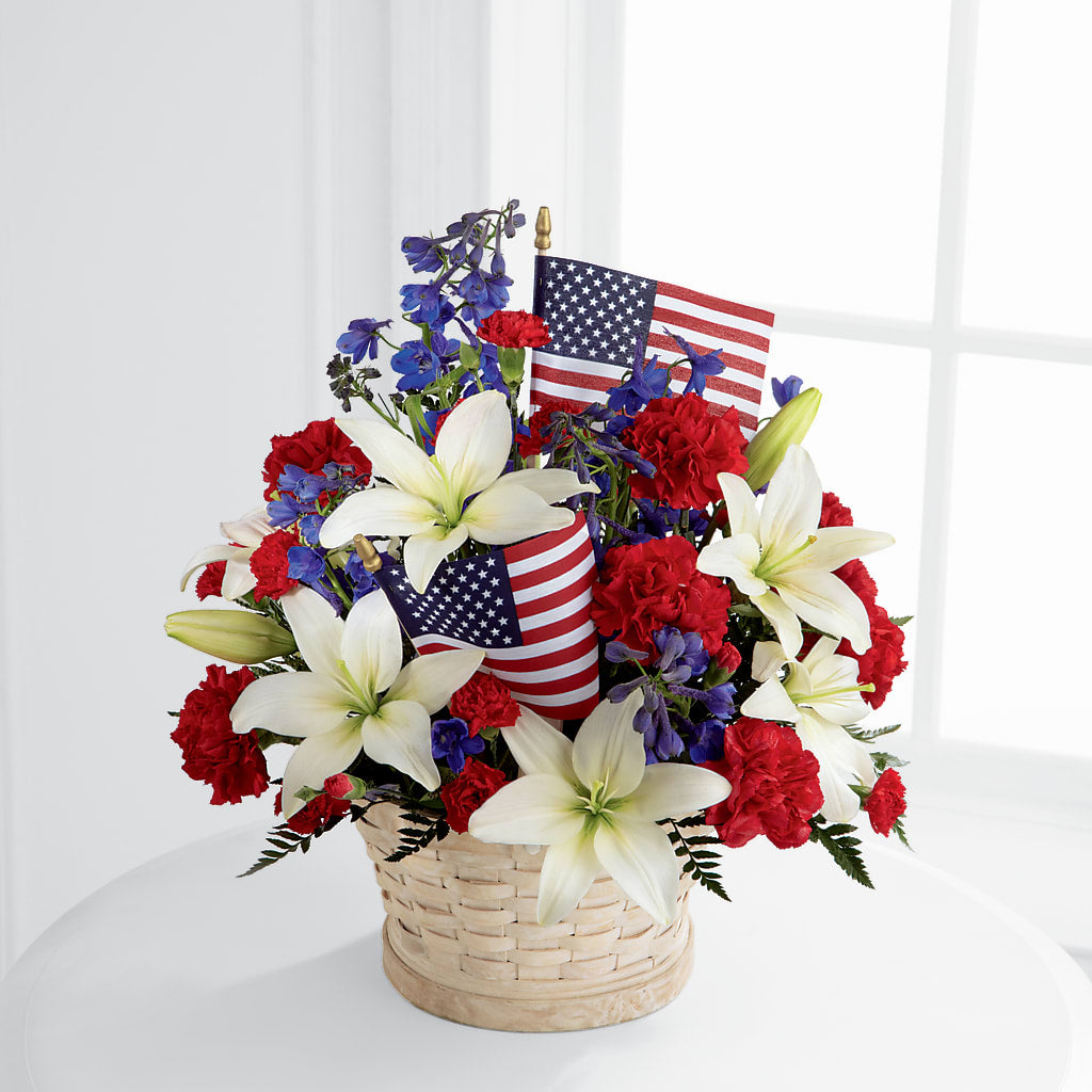 American Glory Bouquet – Salon Diane Aubin Fleuriste Inc., Jonquiere PQ
