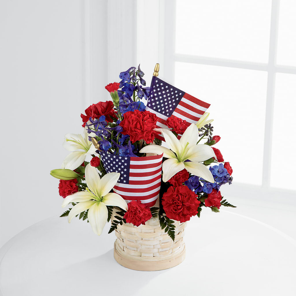 American Glory Bouquet – Salon Diane Aubin Fleuriste Inc., Jonquiere PQ