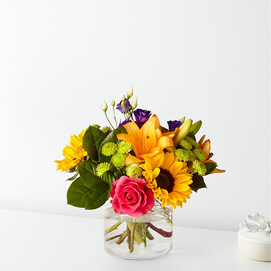 Best Day Bouquet – Salon Diane Aubin Fleuriste Inc., Jonquiere PQ
