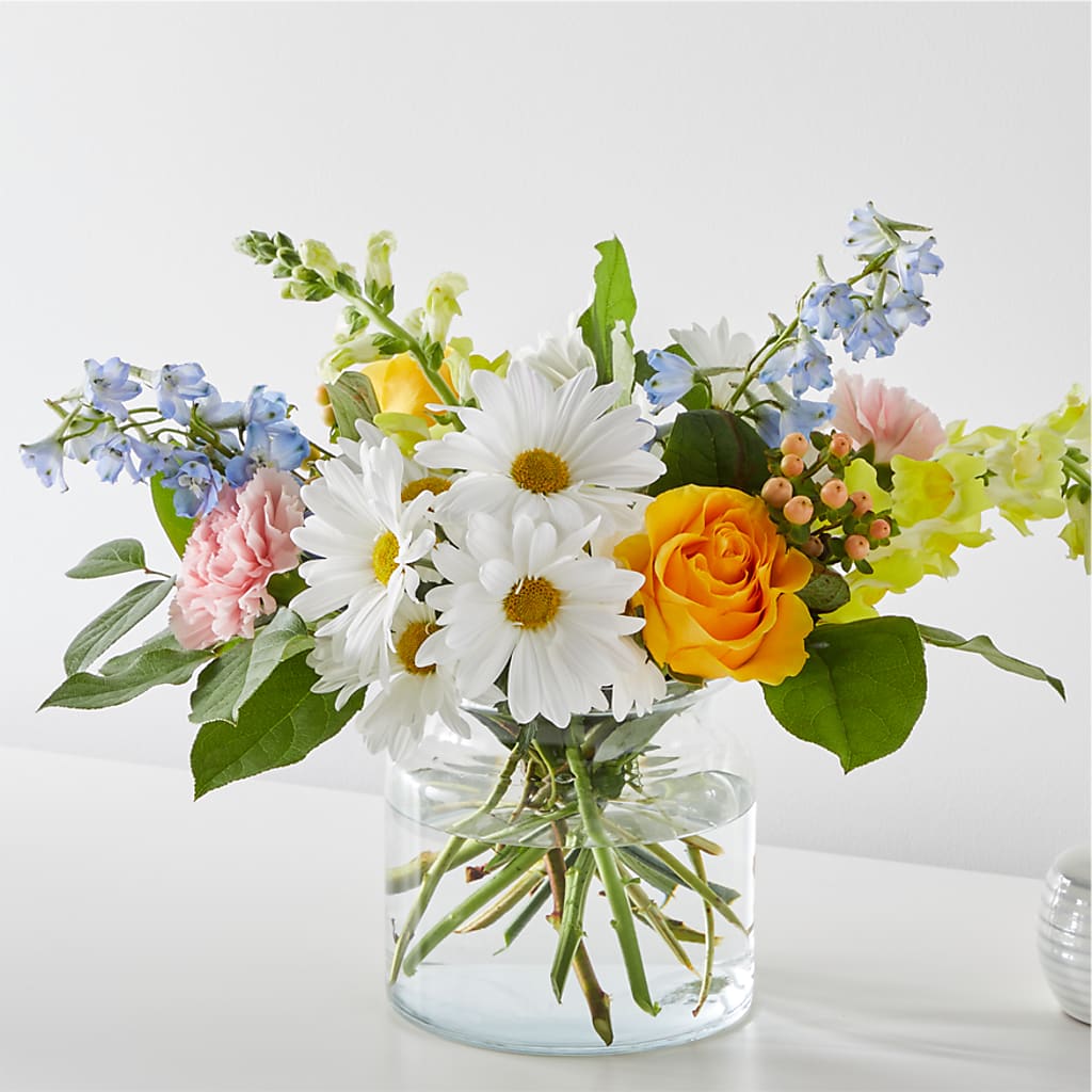 Sun Salutation Bouquet – Salon Diane Aubin Fleuriste Inc., Jonquiere PQ