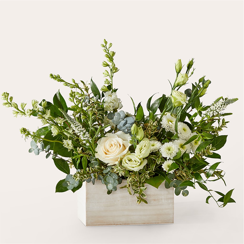 Cashmere Bouquet – Salon Diane Aubin Fleuriste Inc., Jonquiere PQ
