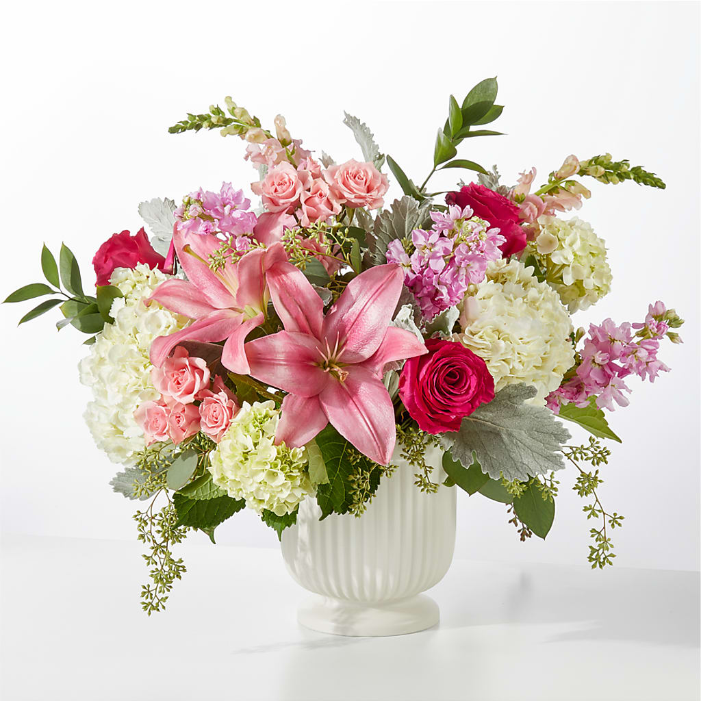 Antique Shopping Bouquet – Salon Diane Aubin Fleuriste Inc., Jonquiere PQ