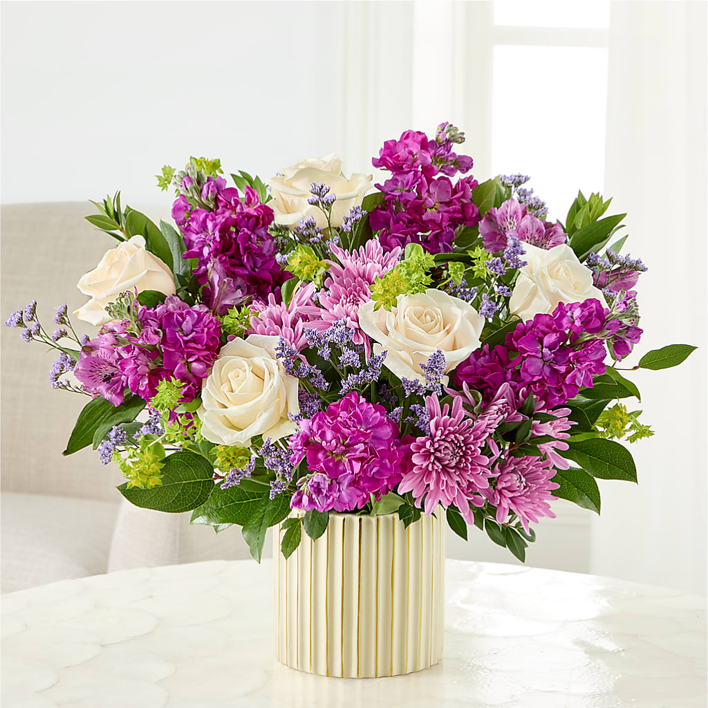 The Boutique Bouquet – Salon Diane Aubin Fleuriste Inc., Jonquiere PQ