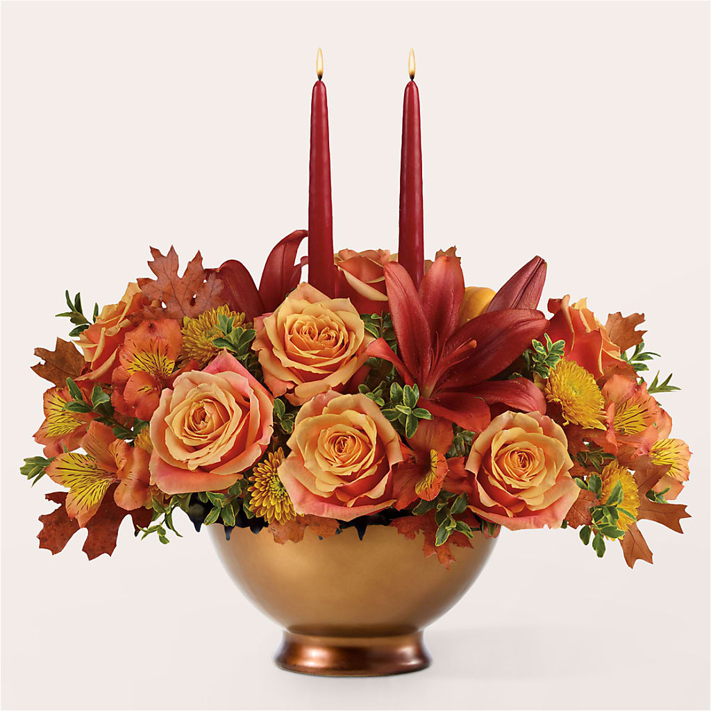 Harvest Table Centerpiece – Salon Diane Aubin Fleuriste Inc., Jonquiere PQ