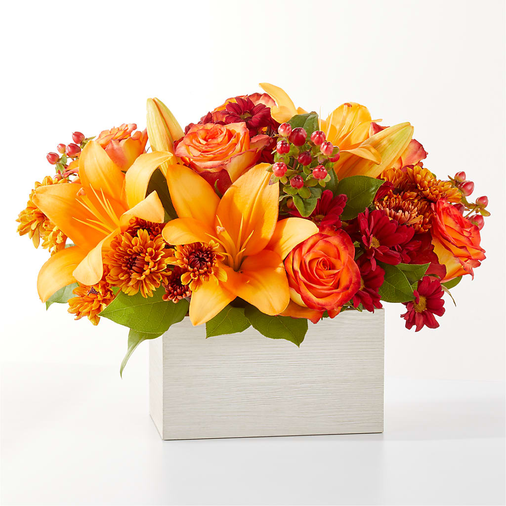 Backyard Bonfire Bouquet – Salon Diane Aubin Fleuriste Inc., Jonquiere PQ