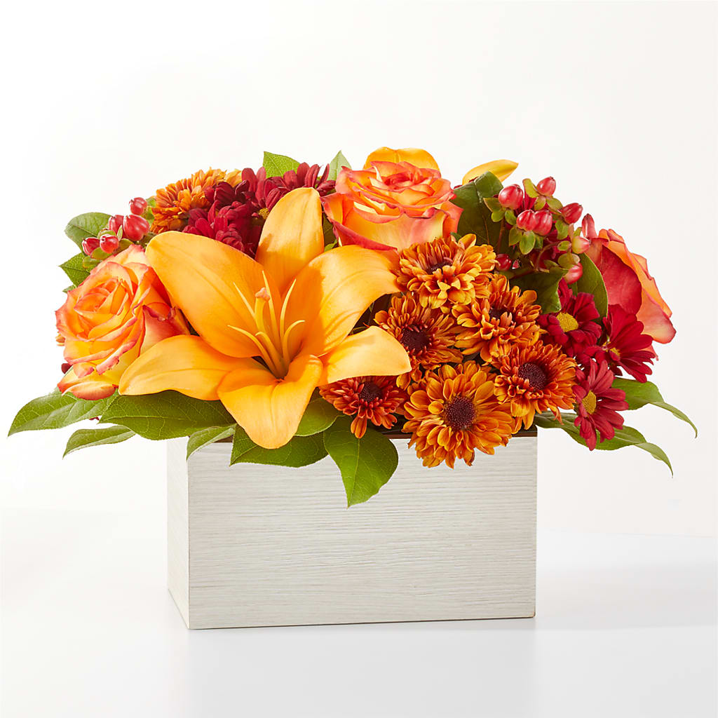 Backyard Bonfire Bouquet – Salon Diane Aubin Fleuriste Inc., Jonquiere PQ