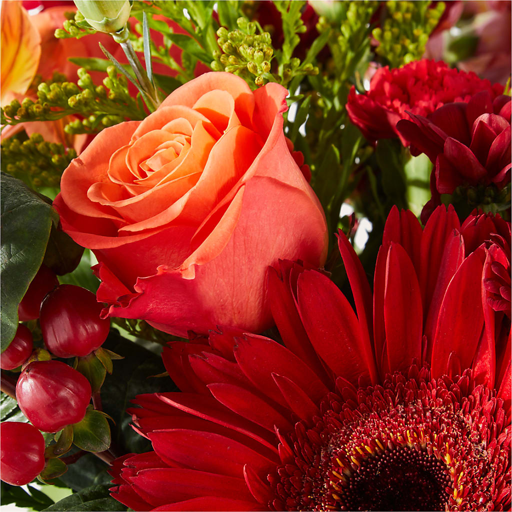 Sweater Season - A Florist Original – Salon Diane Aubin Fleuriste Inc., Jonquiere PQ