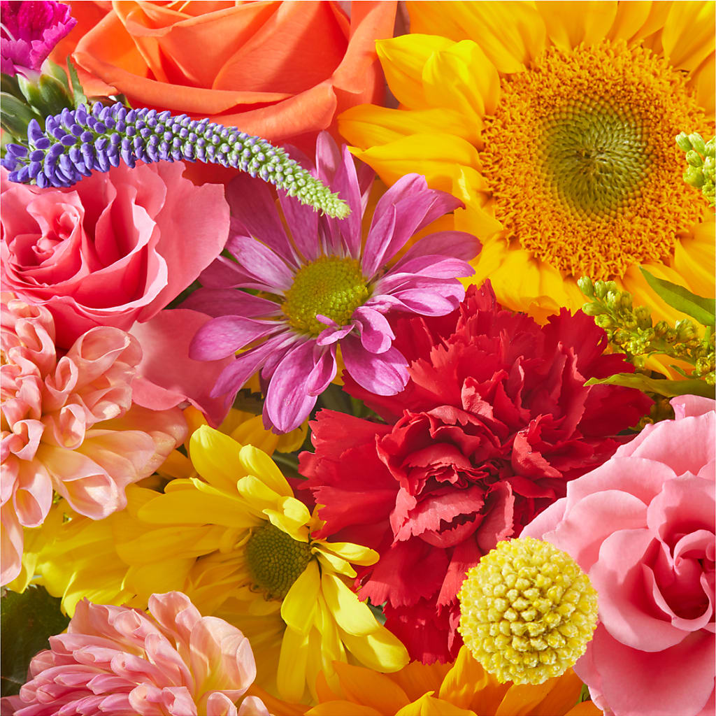 You're Invited - A Florist Original – Salon Diane Aubin Fleuriste Inc., Jonquiere PQ