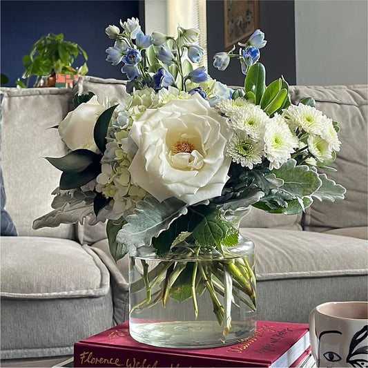 Clear Skies Bouquet – Salon Diane Aubin Fleuriste Inc., Jonquiere PQ