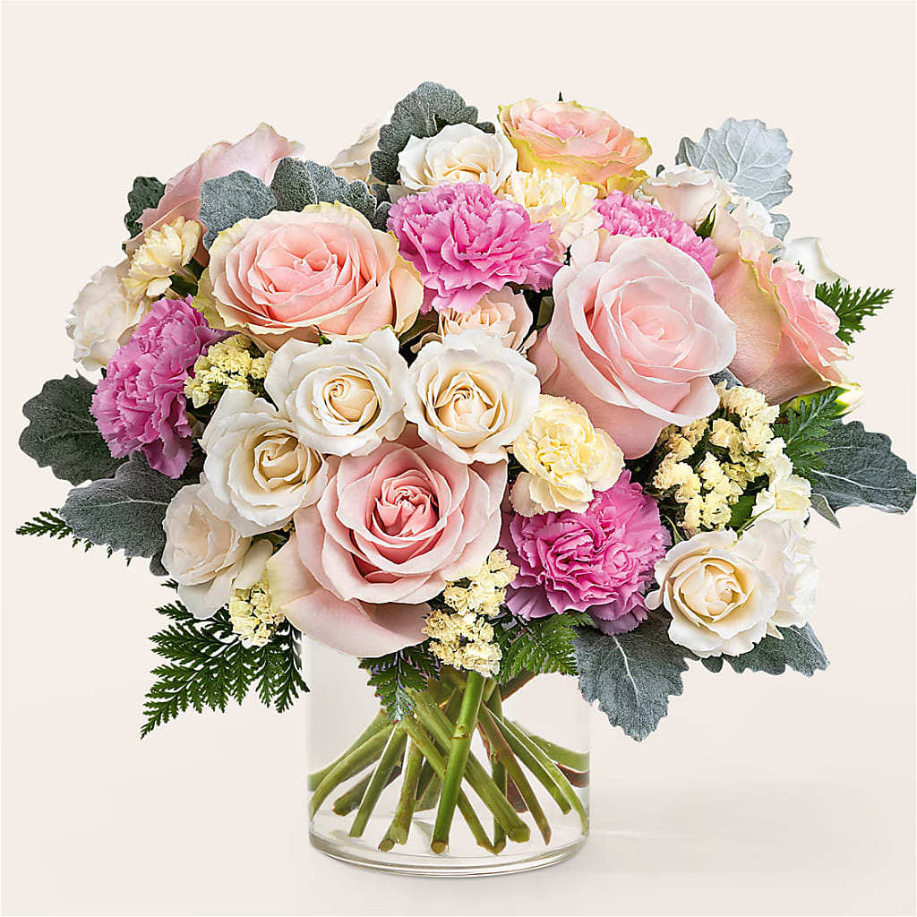 Blissful Moments Bouquet – Salon Diane Aubin Fleuriste Inc., Jonquiere PQ