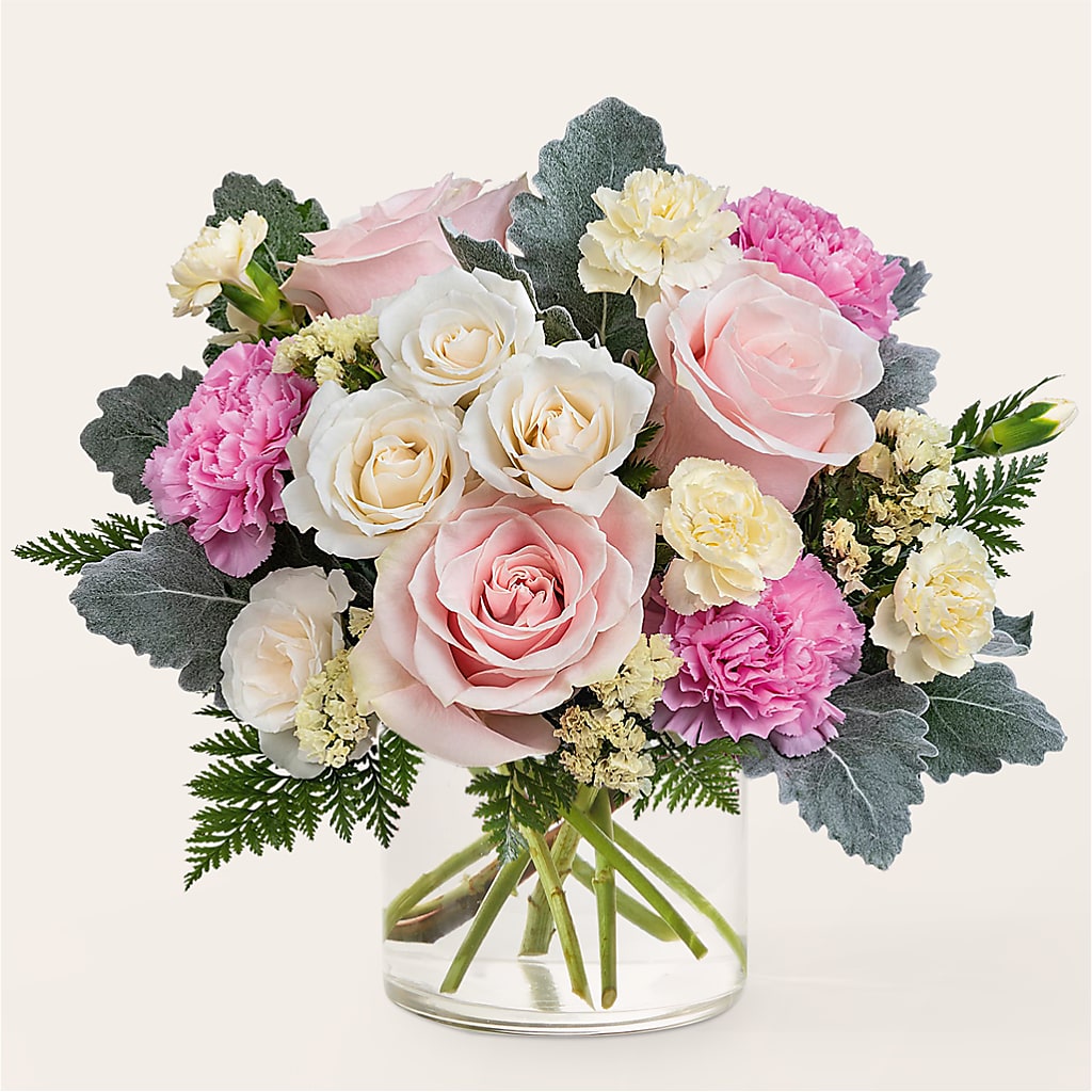 Blissful Moments Bouquet – Salon Diane Aubin Fleuriste Inc., Jonquiere PQ