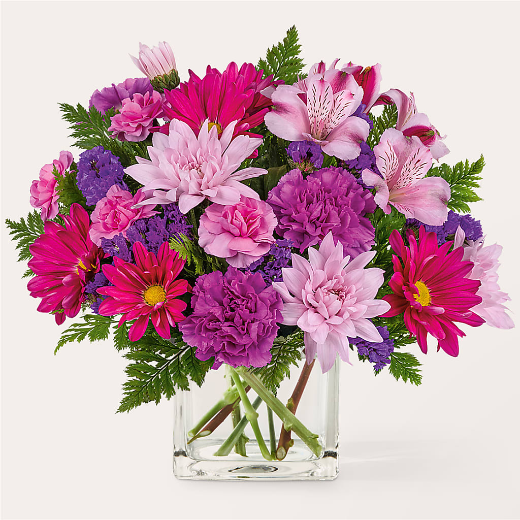 Afternoon Tea Bouquet – Salon Diane Aubin Fleuriste Inc., Jonquiere PQ