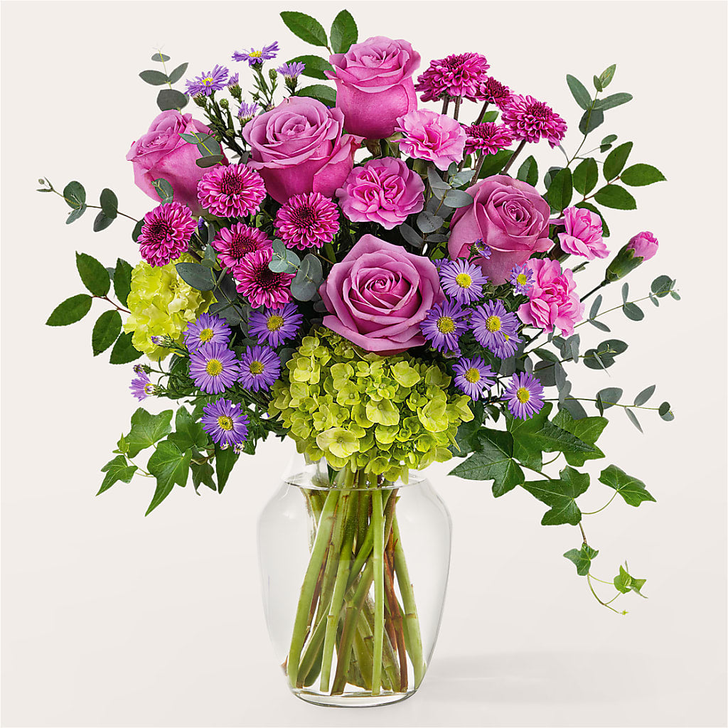 Whispering Garden Bouquet – Salon Diane Aubin Fleuriste Inc., Jonquiere PQ