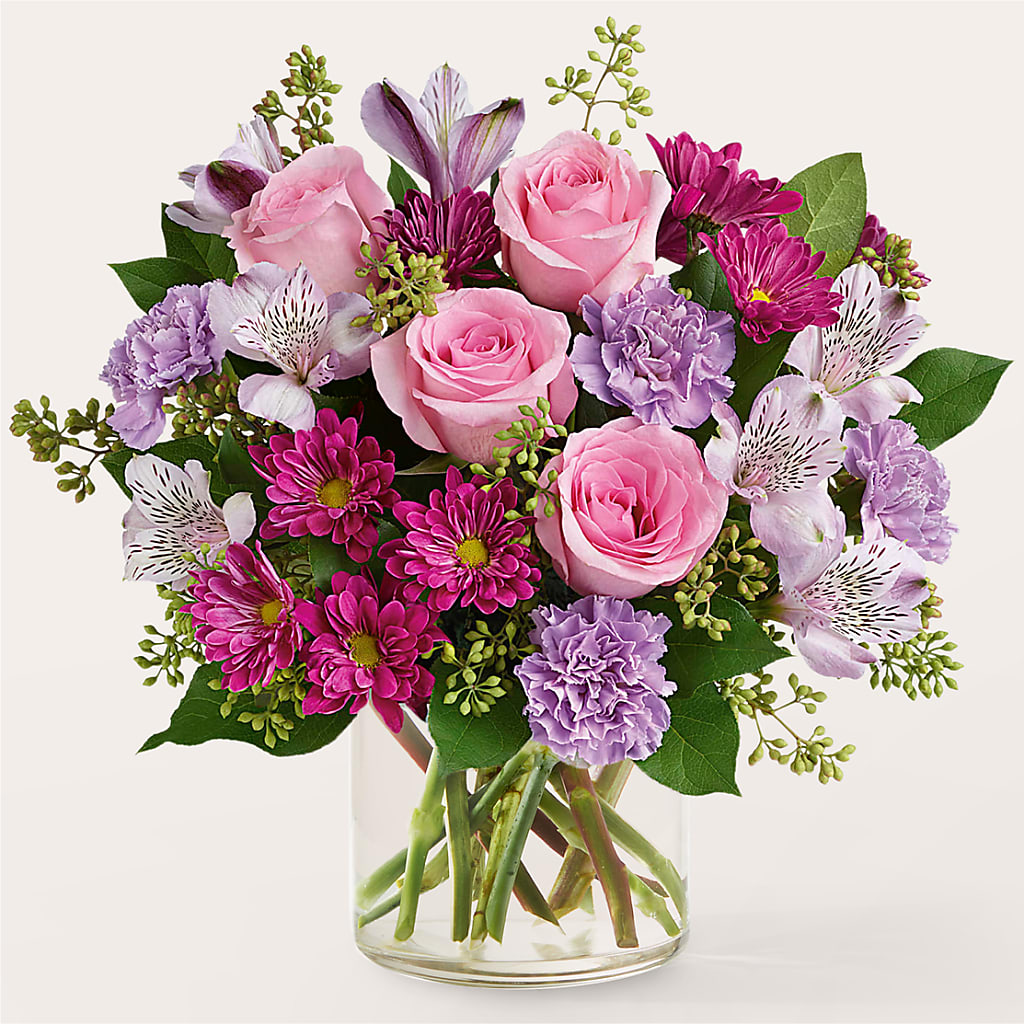 In the Clouds Bouquet – Salon Diane Aubin Fleuriste Inc., Jonquiere PQ