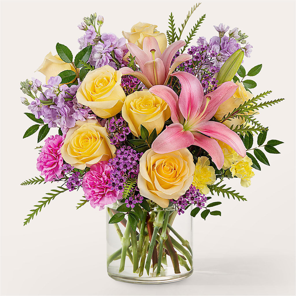 Jubilee Bouquet – Salon Diane Aubin Fleuriste Inc., Jonquiere PQ