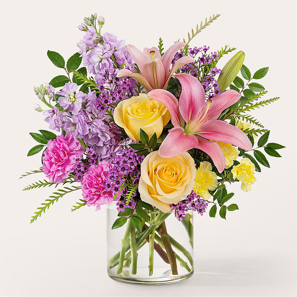 Jubilee Bouquet – Salon Diane Aubin Fleuriste Inc., Jonquiere PQ