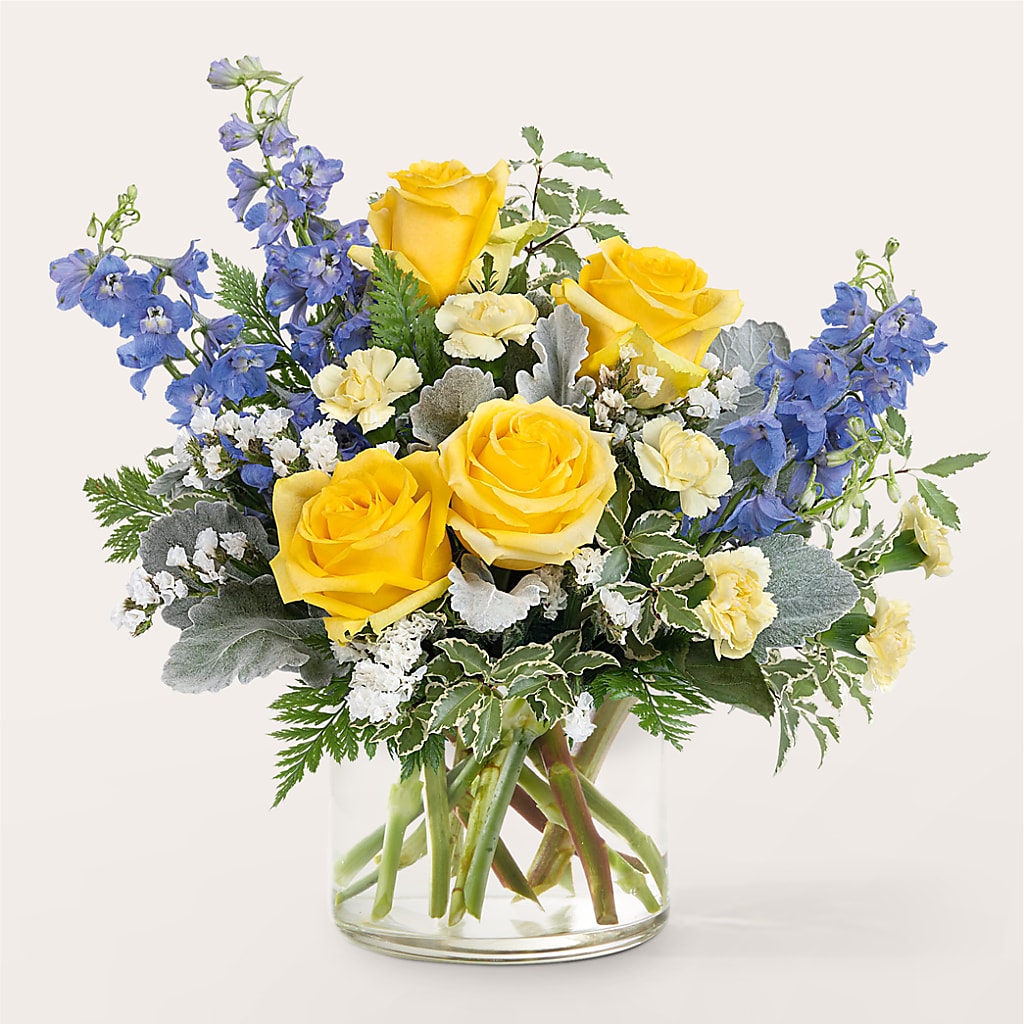 Butterfly Wings Bouquet – Salon Diane Aubin Fleuriste Inc., Jonquiere PQ