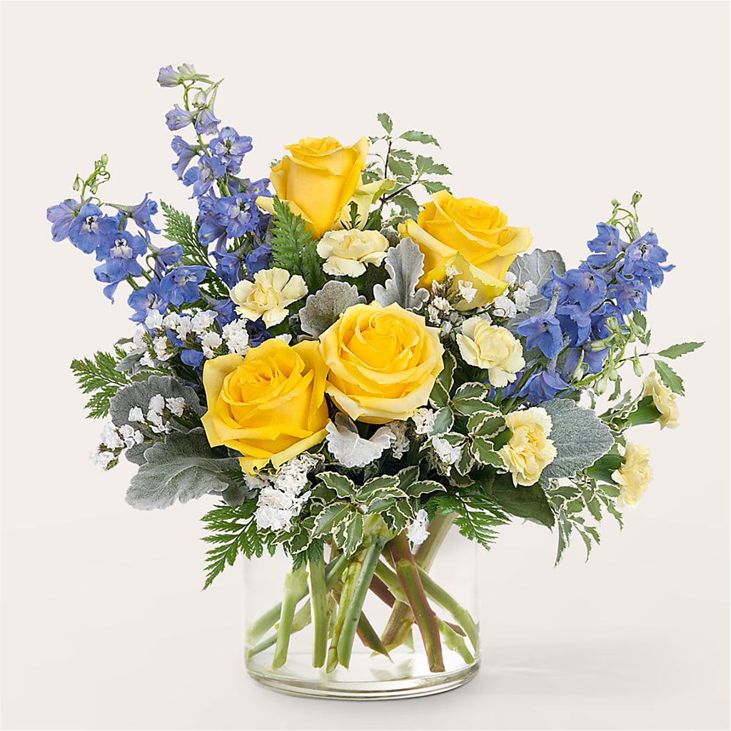 Butterfly Wings Bouquet – Salon Diane Aubin Fleuriste Inc., Jonquiere PQ