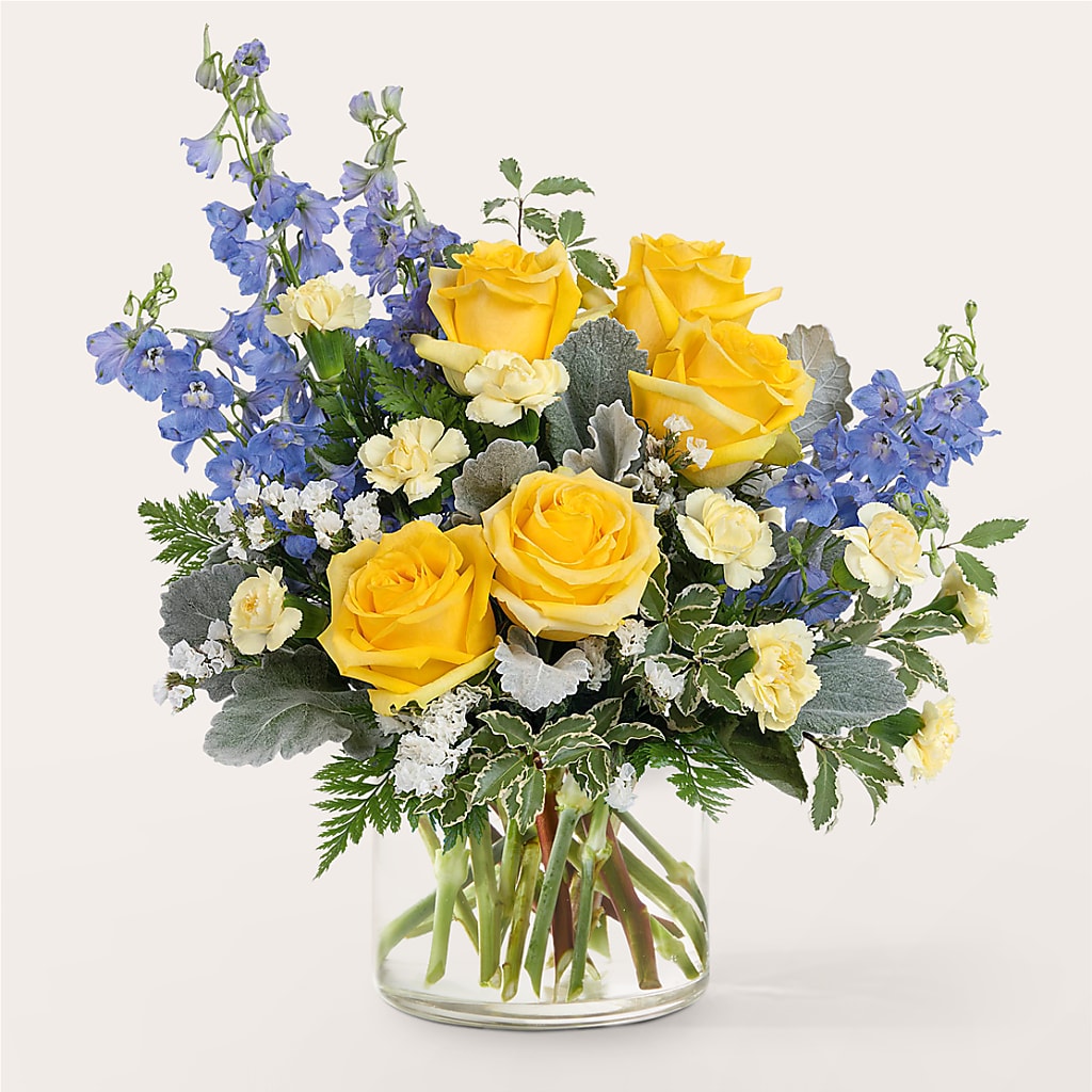 Butterfly Wings Bouquet – Salon Diane Aubin Fleuriste Inc., Jonquiere PQ