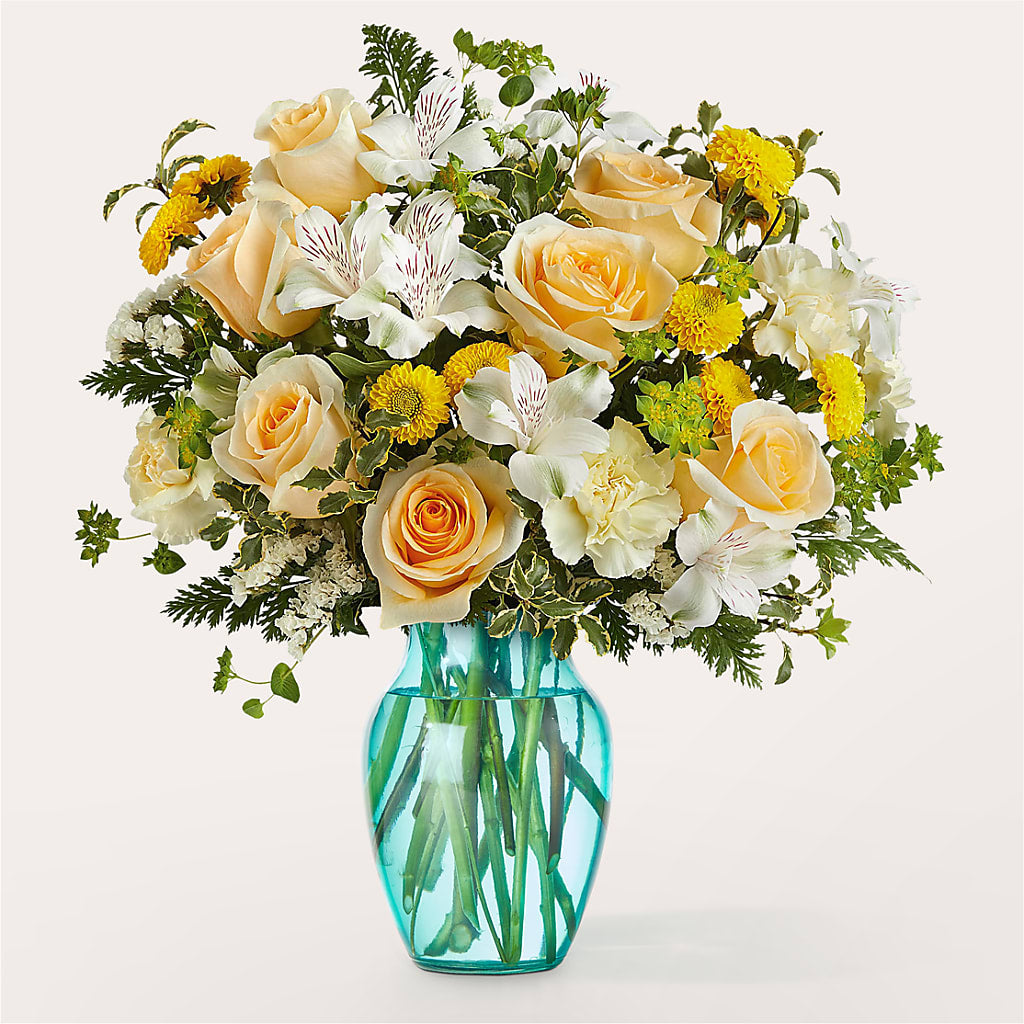 Crisp and Clean Bouquet – Salon Diane Aubin Fleuriste Inc., Jonquiere PQ