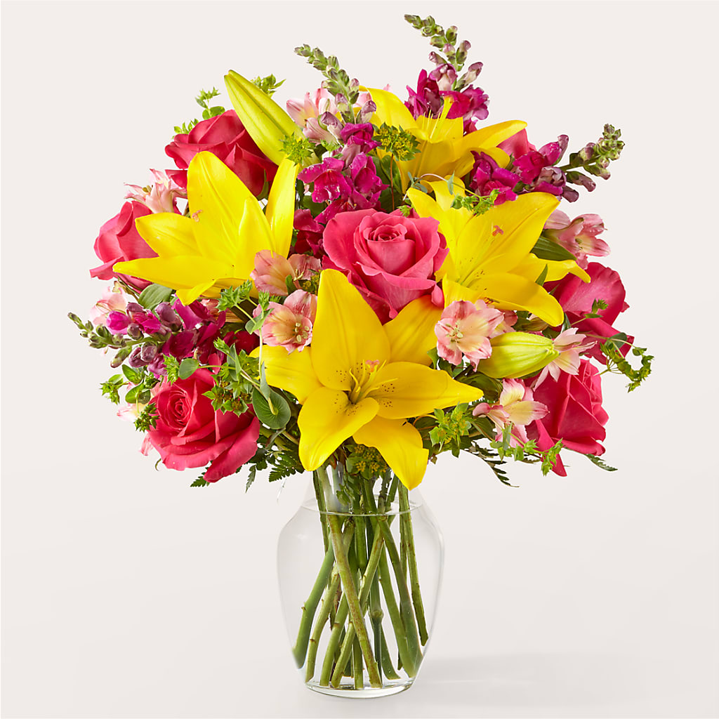 Lovely Day Bouquet – Salon Diane Aubin Fleuriste Inc., Jonquiere PQ