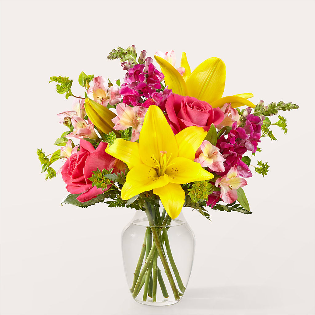 Lovely Day Bouquet – Salon Diane Aubin Fleuriste Inc., Jonquiere PQ