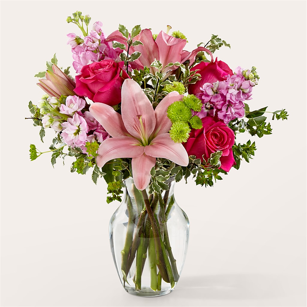 Cross My Heart Bouquet – Salon Diane Aubin Fleuriste Inc., Jonquiere PQ