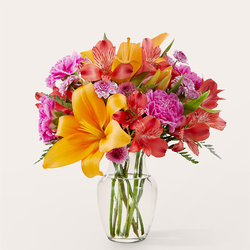 Entranced Bouquet – Salon Diane Aubin Fleuriste Inc., Jonquiere PQ