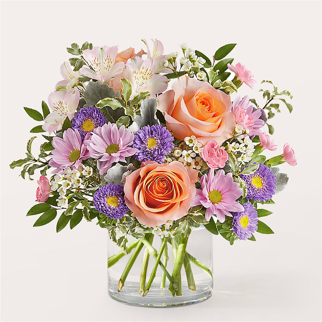 Glimmer Bouquet – Salon Diane Aubin Fleuriste Inc., Jonquiere PQ