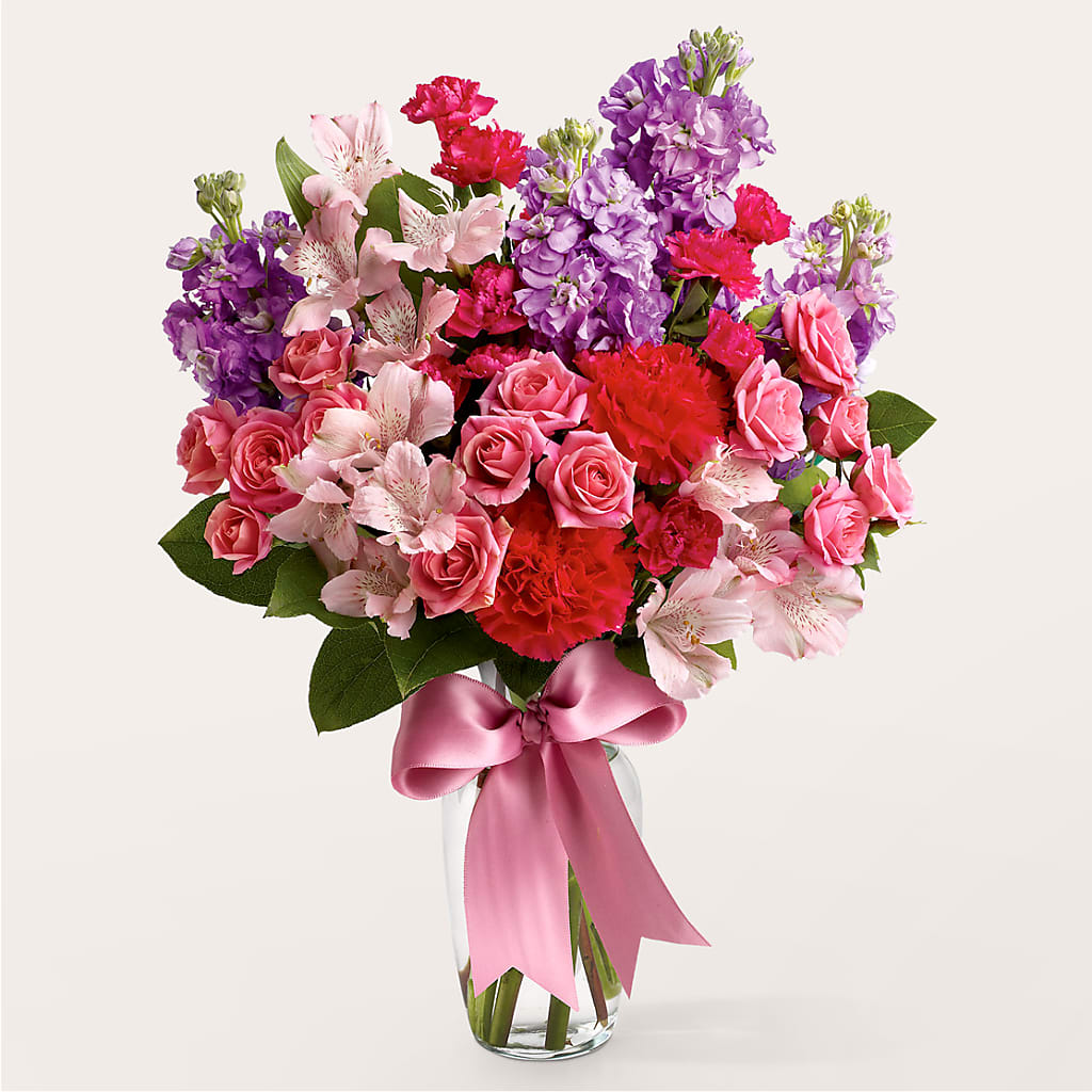 Main Character Bouquet – Salon Diane Aubin Fleuriste Inc., Jonquiere PQ
