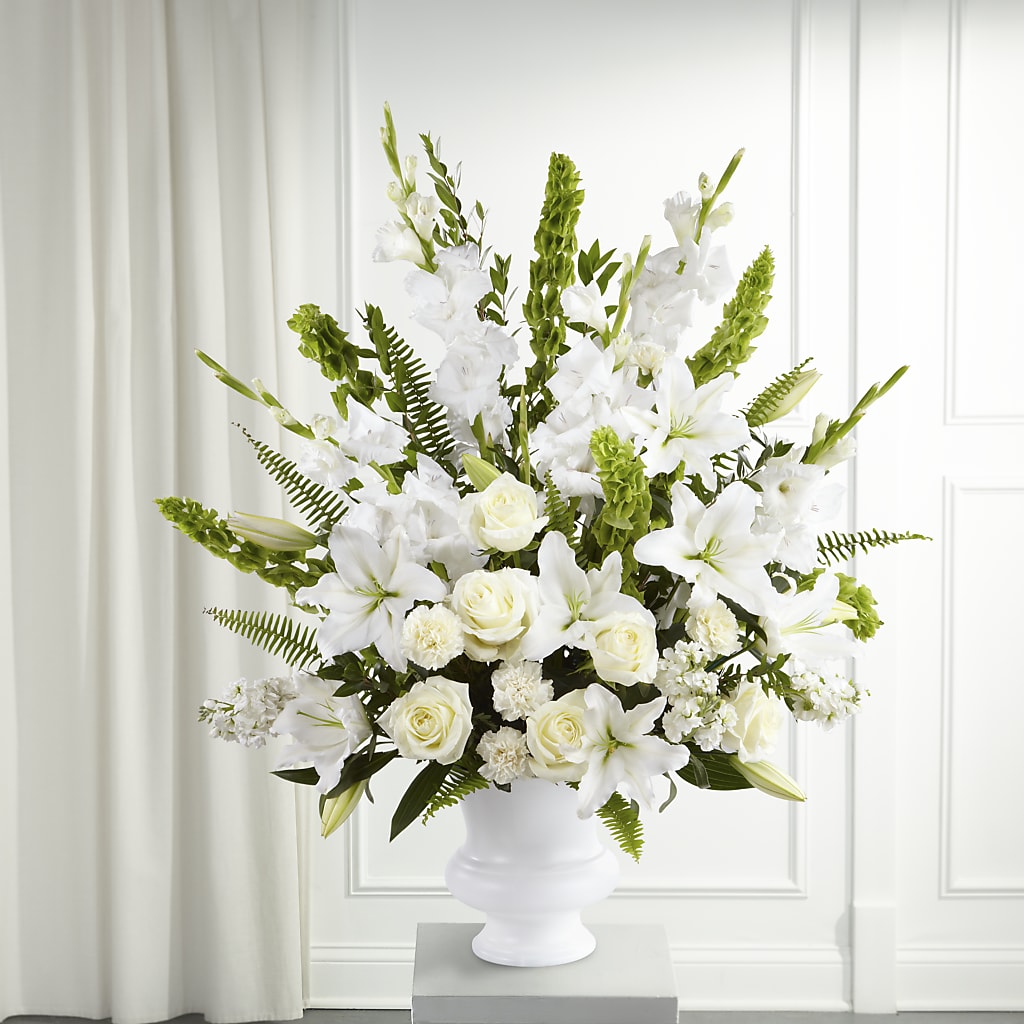 Morning Stars Arrangement – Salon Diane Aubin Fleuriste Inc., Jonquiere PQ