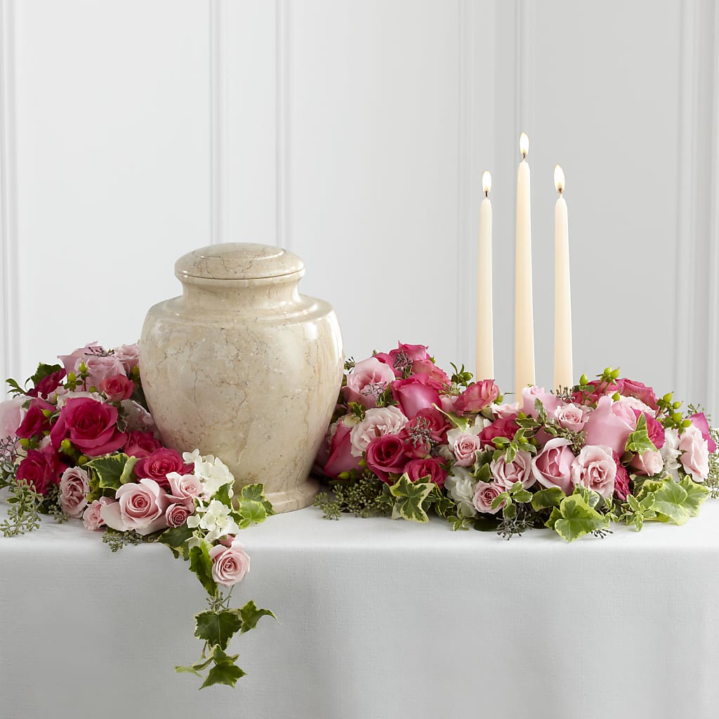 Remembrance Arrangement – Salon Diane Aubin Fleuriste Inc., Jonquiere PQ