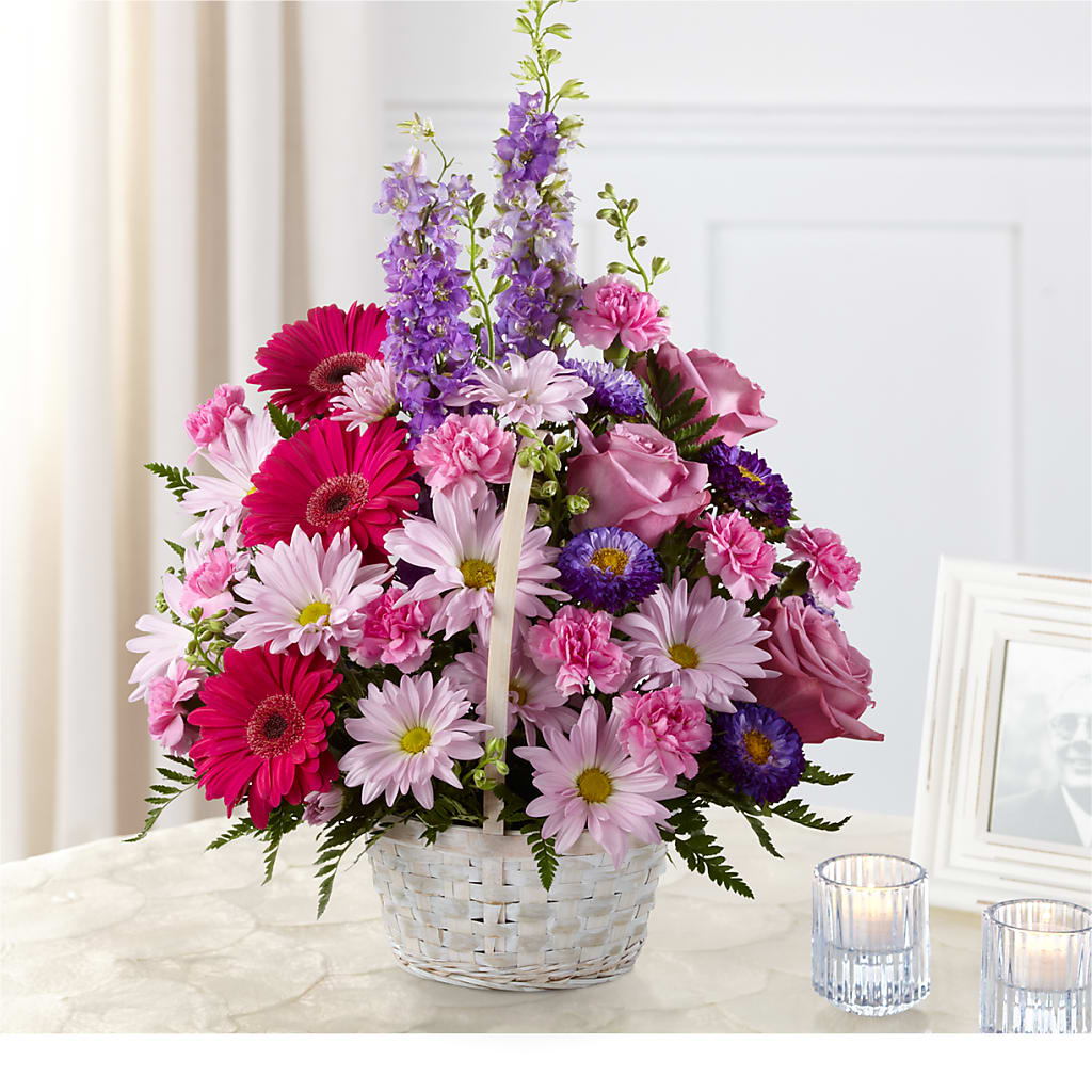 Pastel Peace Basket – Salon Diane Aubin Fleuriste Inc., Jonquiere PQ