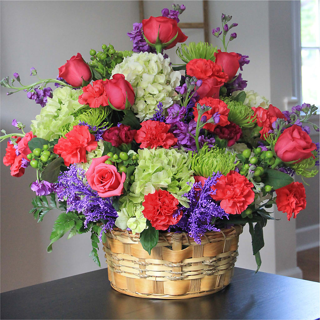Warm Embrace Arrangement – Salon Diane Aubin Fleuriste Inc., Jonquiere PQ