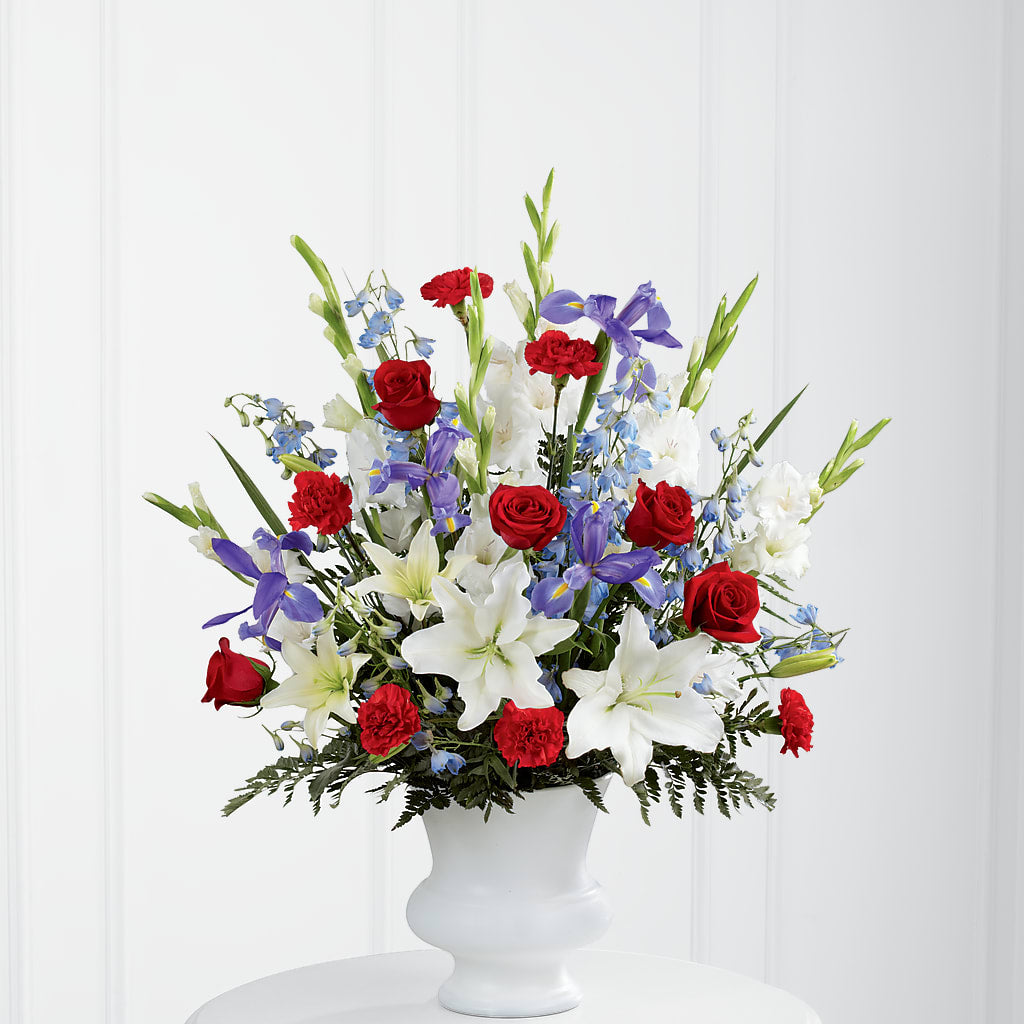 Gratitude Arrangement – Salon Diane Aubin Fleuriste Inc., Jonquiere PQ