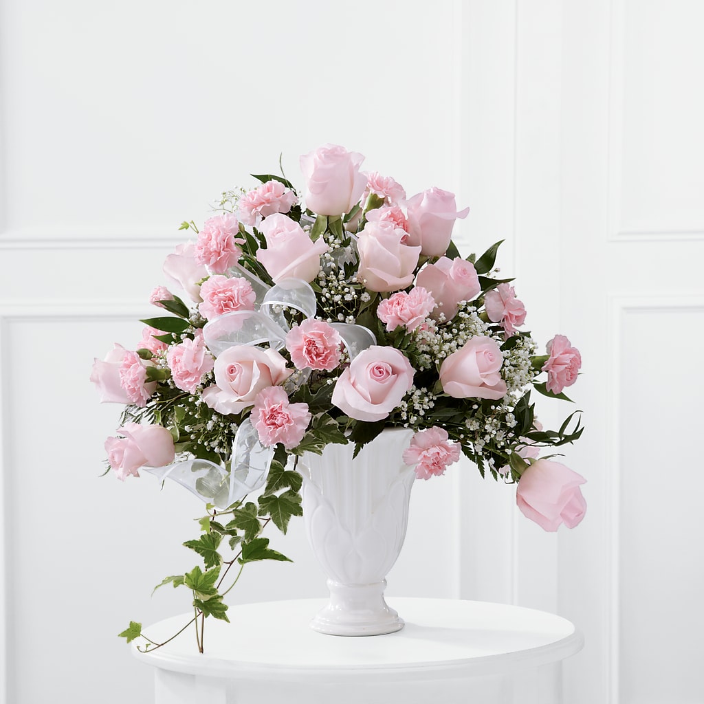Deepest Sympathy Arrangement – Salon Diane Aubin Fleuriste Inc., Jonquiere PQ