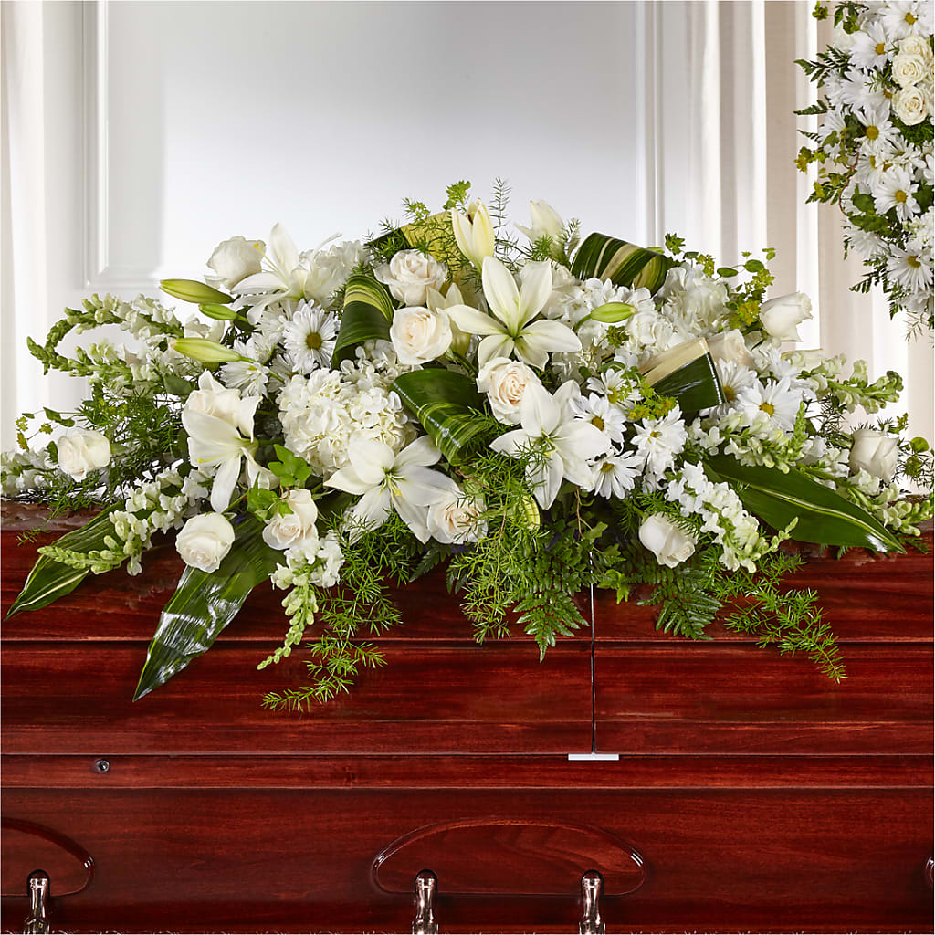 Abundance Casket Spray – Salon Diane Aubin Fleuriste Inc., Jonquiere PQ