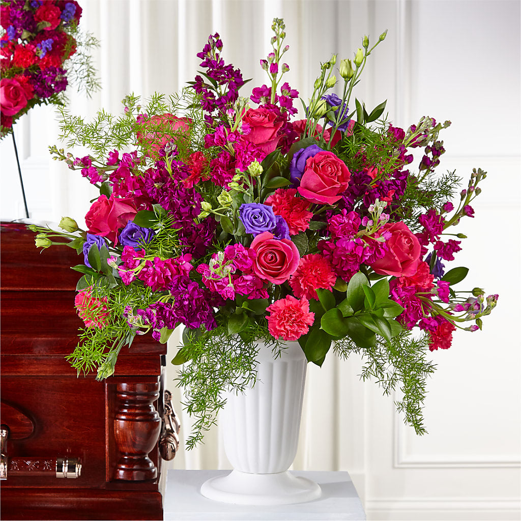 Eternal Day Arrangement – Salon Diane Aubin Fleuriste Inc., Jonquiere PQ