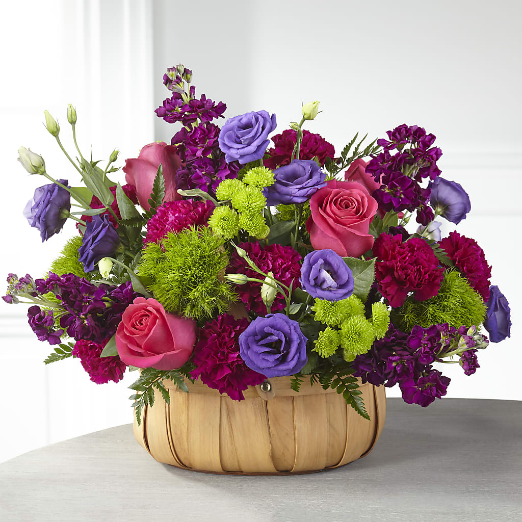 Serene Sanctuary Basket – Salon Diane Aubin Fleuriste Inc., Jonquiere PQ