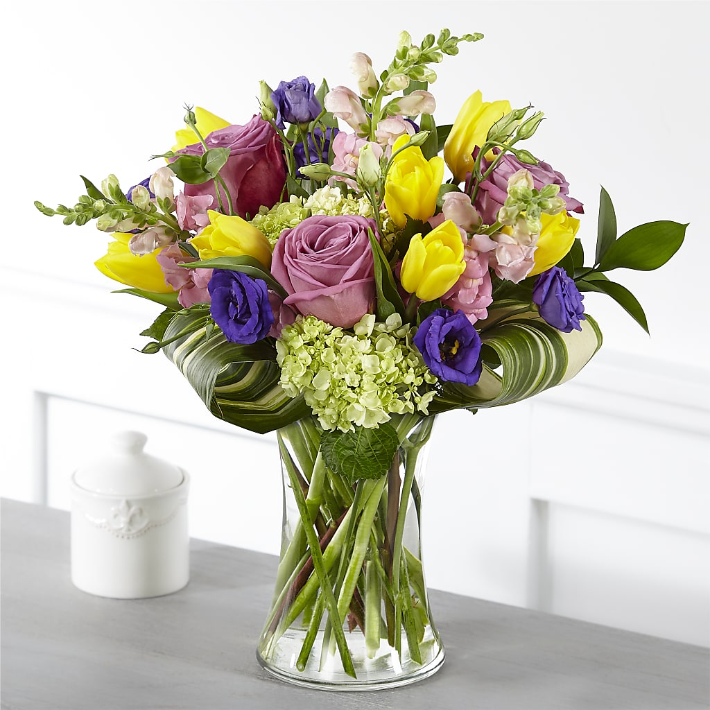 Wondrous Memories Bouquet – Salon Diane Aubin Fleuriste Inc., Jonquiere PQ