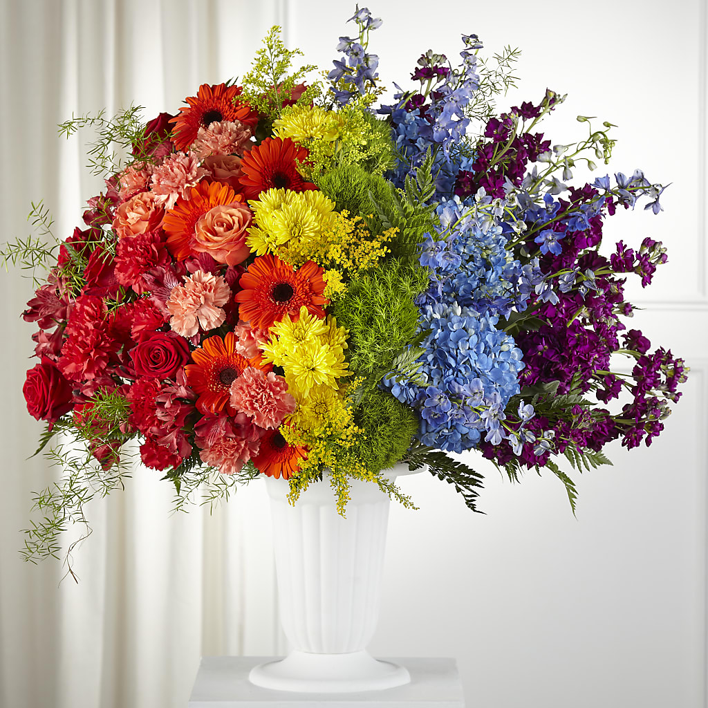 Pride & Unity Arrangement – Salon Diane Aubin Fleuriste Inc., Jonquiere PQ