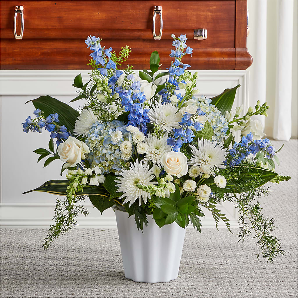 Everlasting Memories Floor Basket – Salon Diane Aubin Fleuriste Inc., Jonquiere PQ