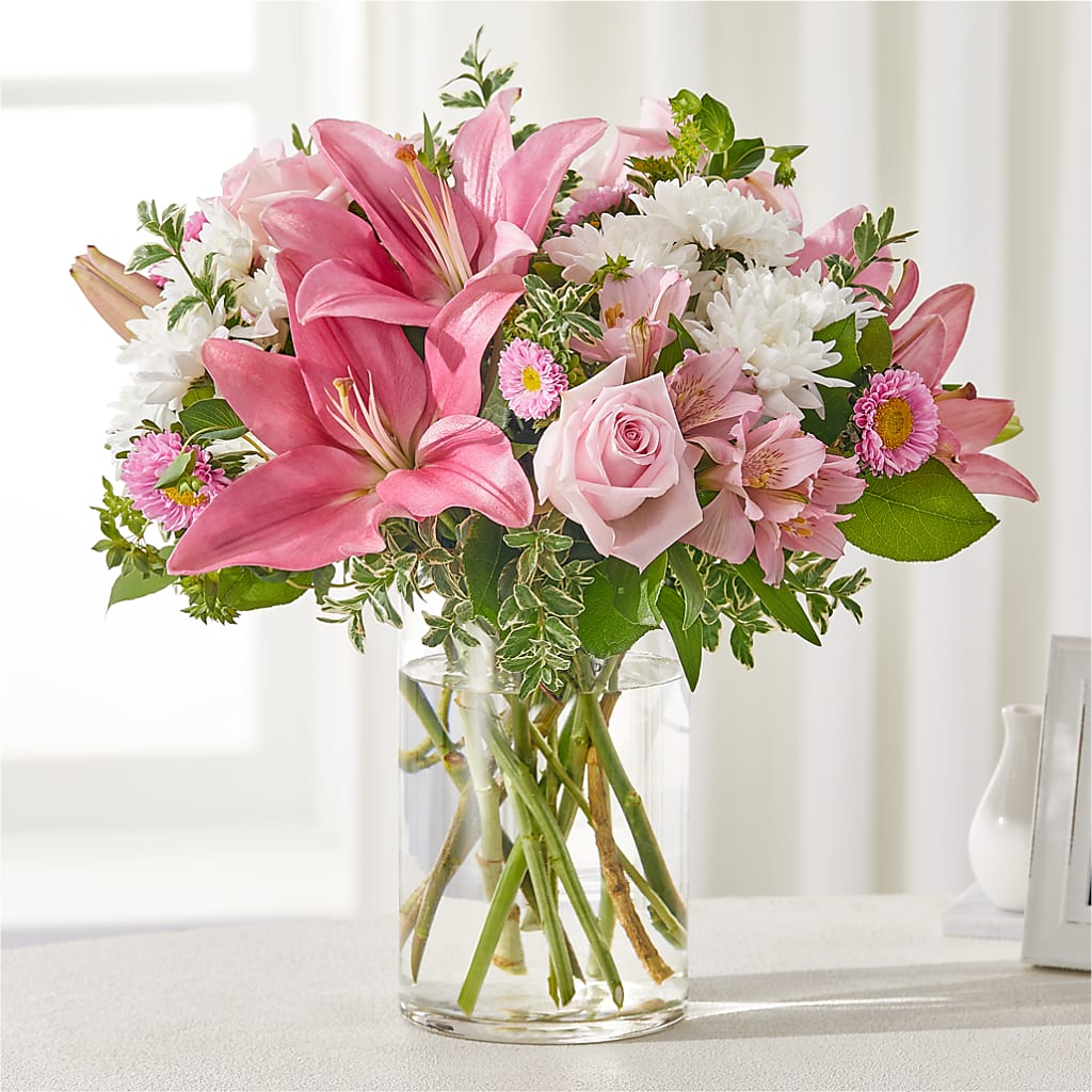 Healing Hug Bouquet – Salon Diane Aubin Fleuriste Inc., Jonquiere PQ