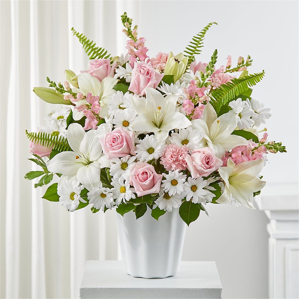 Soft Touch Tabletop Basket – Salon Diane Aubin Fleuriste Inc., Jonquiere PQ