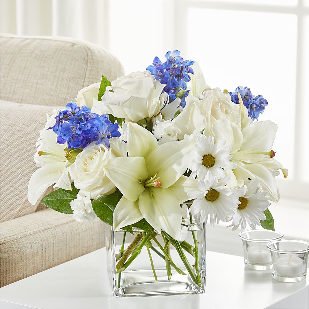 Restored Bouquet – Salon Diane Aubin Fleuriste Inc., Jonquiere PQ