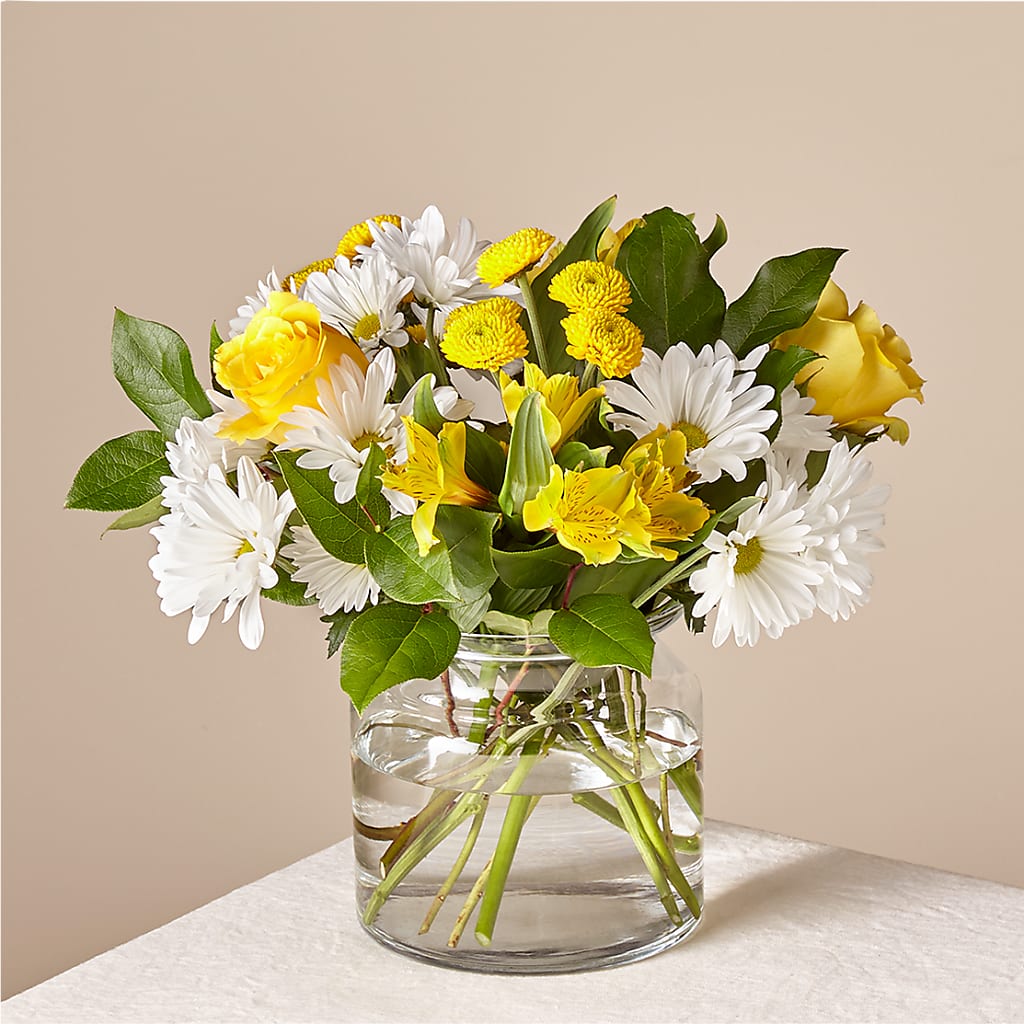 Sunny Sentiments Bouquet – Salon Diane Aubin Fleuriste Inc., Jonquiere PQ