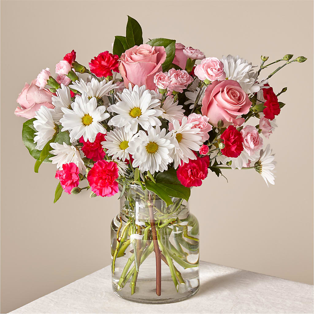Sweet Surprises® Bouquet – Salon Diane Aubin Fleuriste Inc., Jonquiere PQ