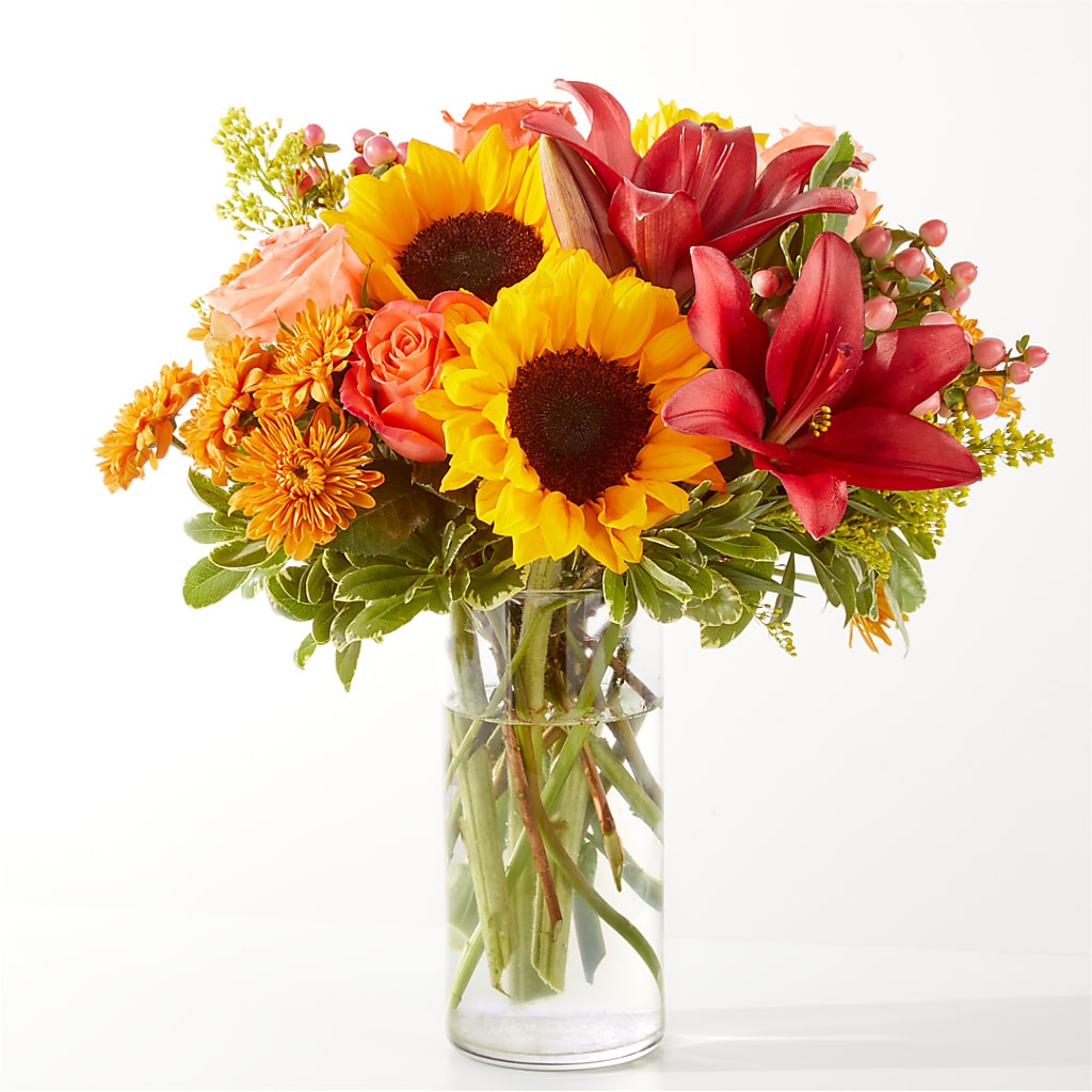Acorn Lane Bouquet – Salon Diane Aubin Fleuriste Inc., Jonquiere PQ