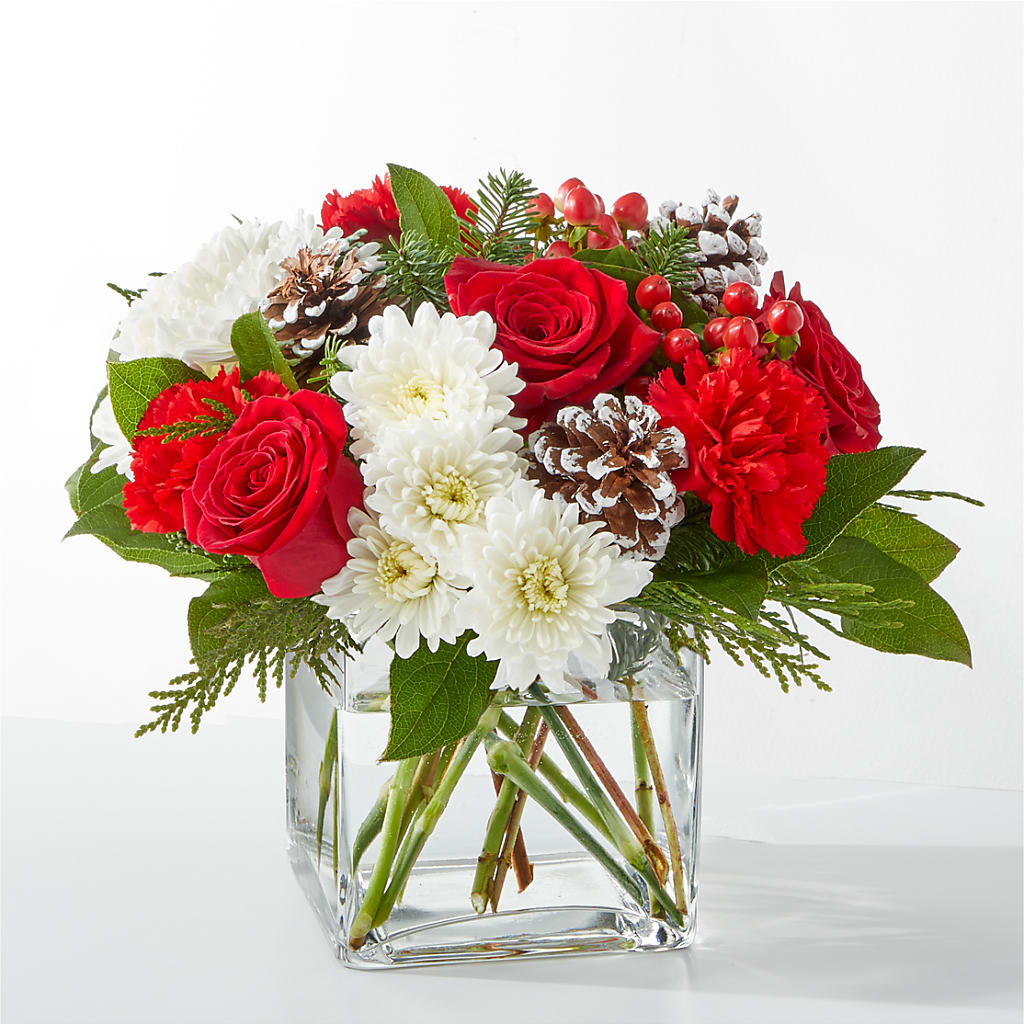 Snow Angel Bouquet – Salon Diane Aubin Fleuriste Inc., Jonquiere PQ