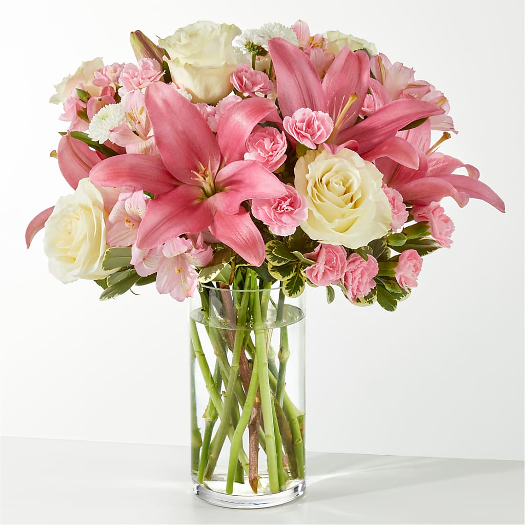 Piece of Cake Bouquet – Salon Diane Aubin Fleuriste Inc., Jonquiere PQ